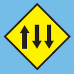 爬坡车道(单车道)(马来语:Lorong Menurun,英语:Climbing Lane (One Lane))
