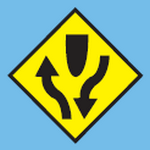 前方分隔公路(马来语:Pembahagi Lebuh Raya / Jalan Di Hadapan,英语:Divided Highway Ahead)